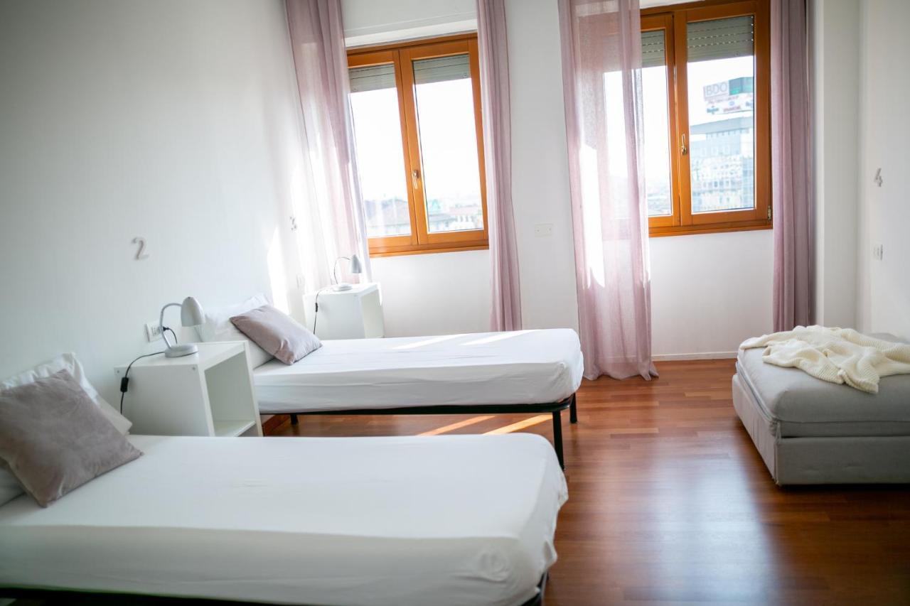 B&B Best Hostel Milano Экстерьер фото