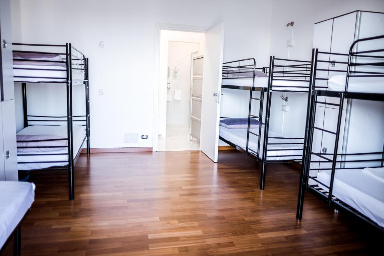 B&B Best Hostel Milano Экстерьер фото